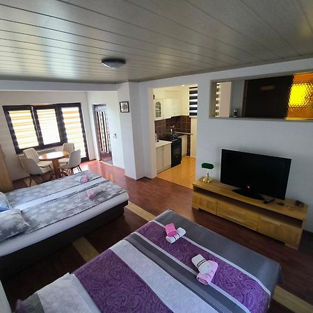Centar Apartamento Saraievo Exterior foto