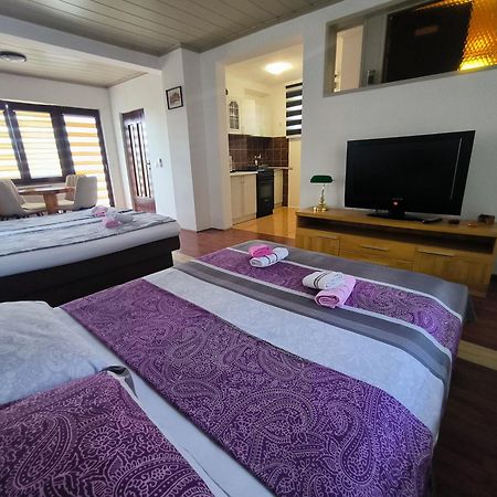 Centar Apartamento Saraievo Exterior foto