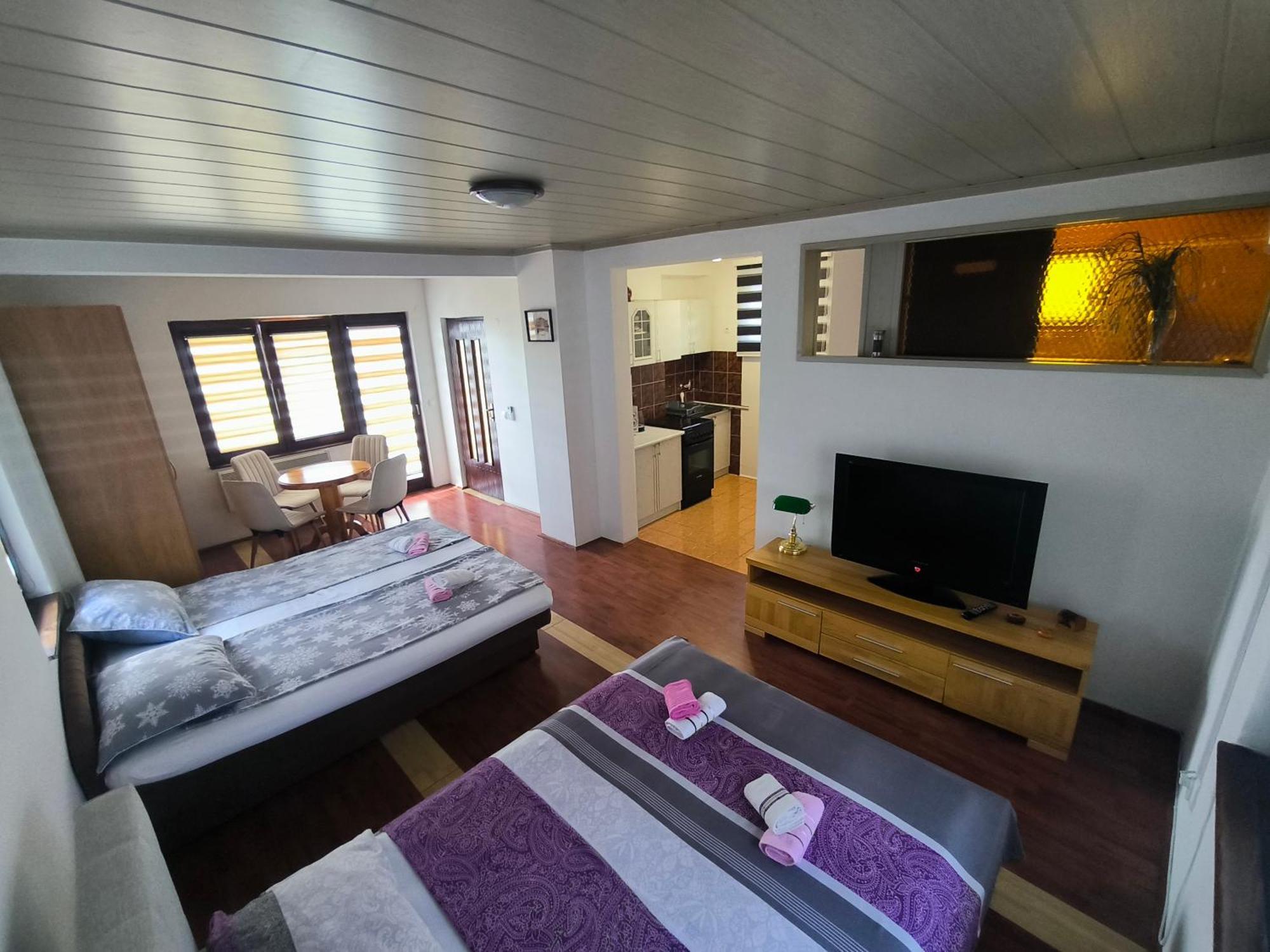 Centar Apartamento Saraievo Exterior foto