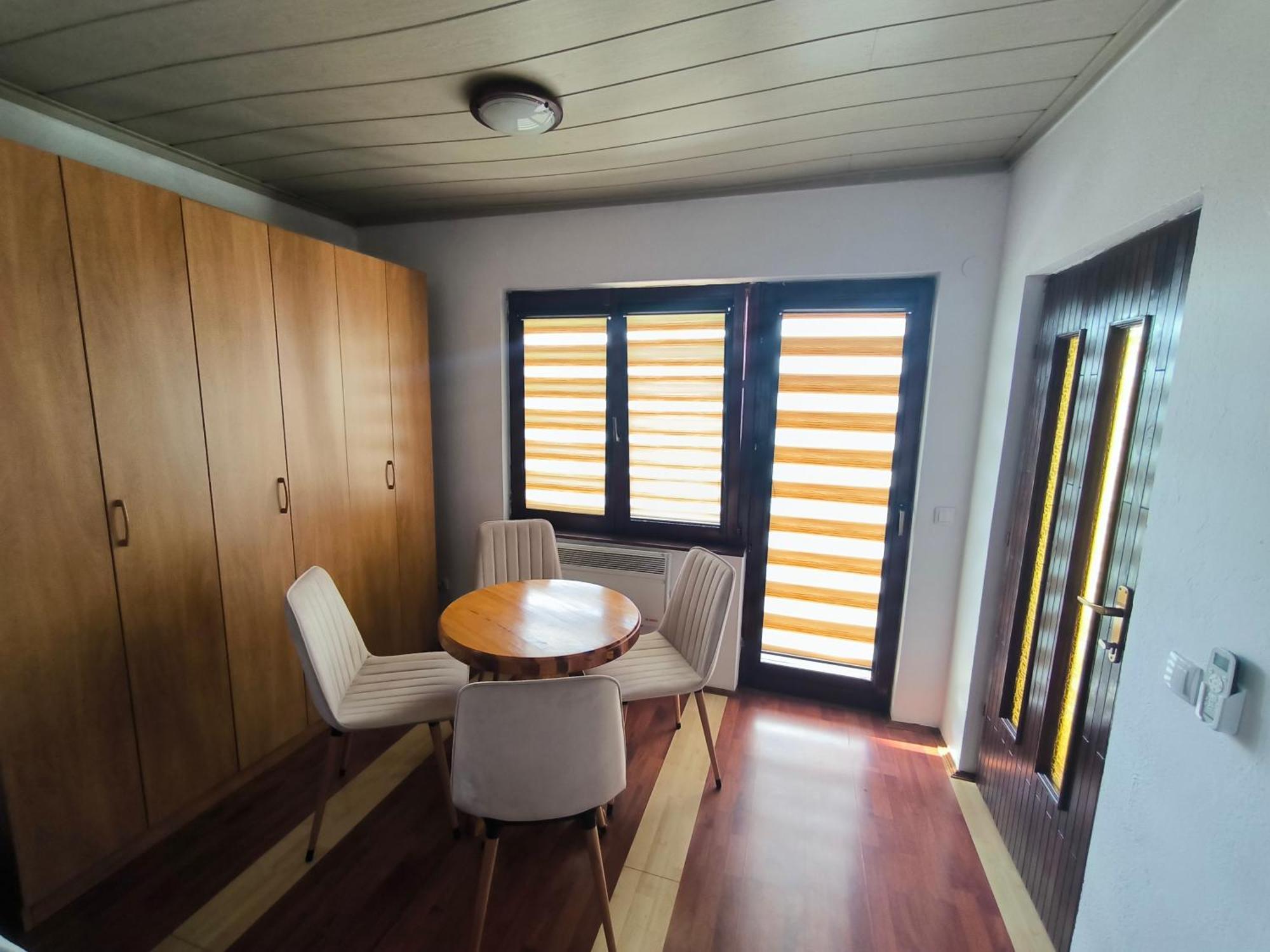 Centar Apartamento Saraievo Exterior foto