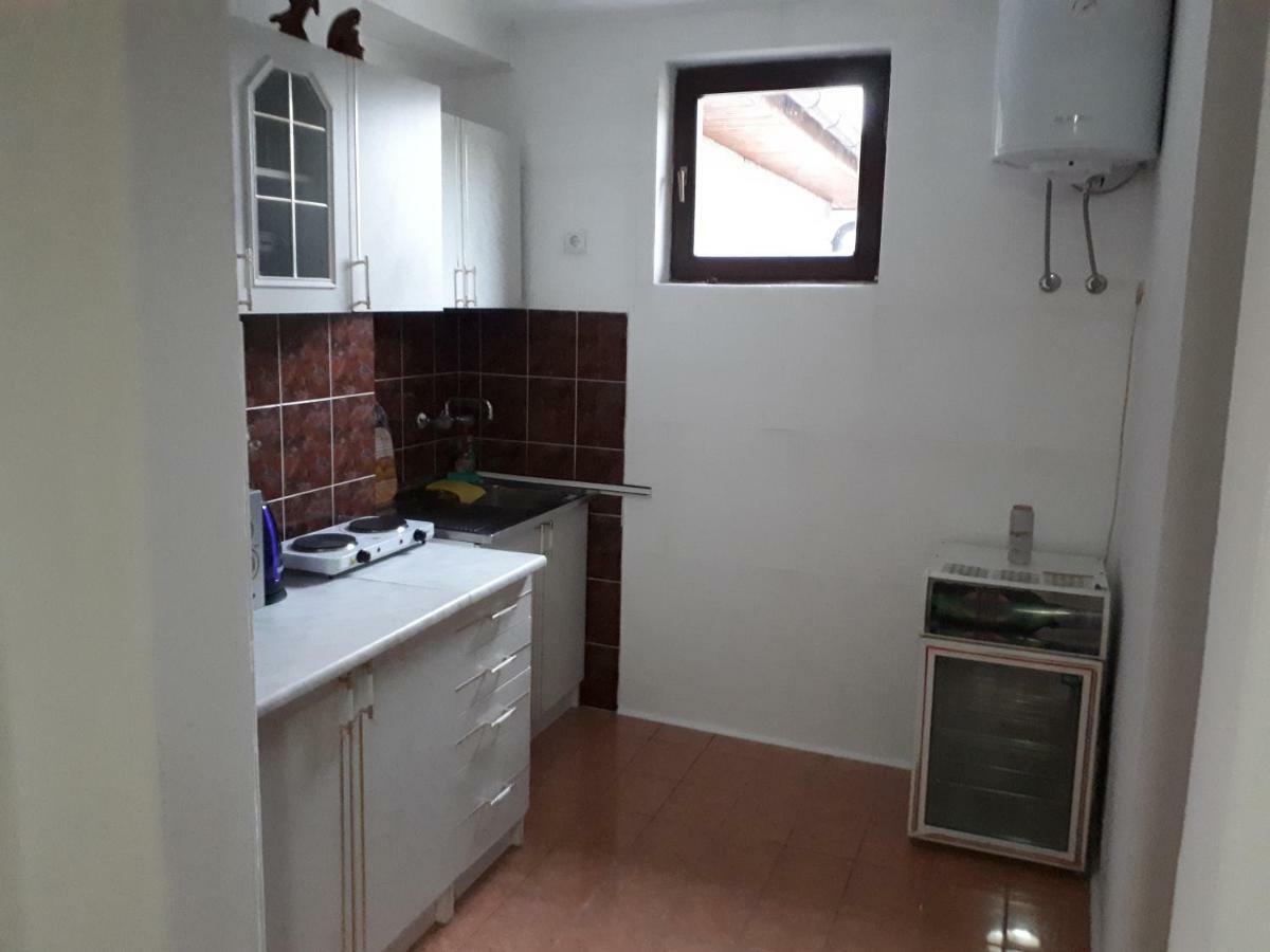 Centar Apartamento Saraievo Exterior foto