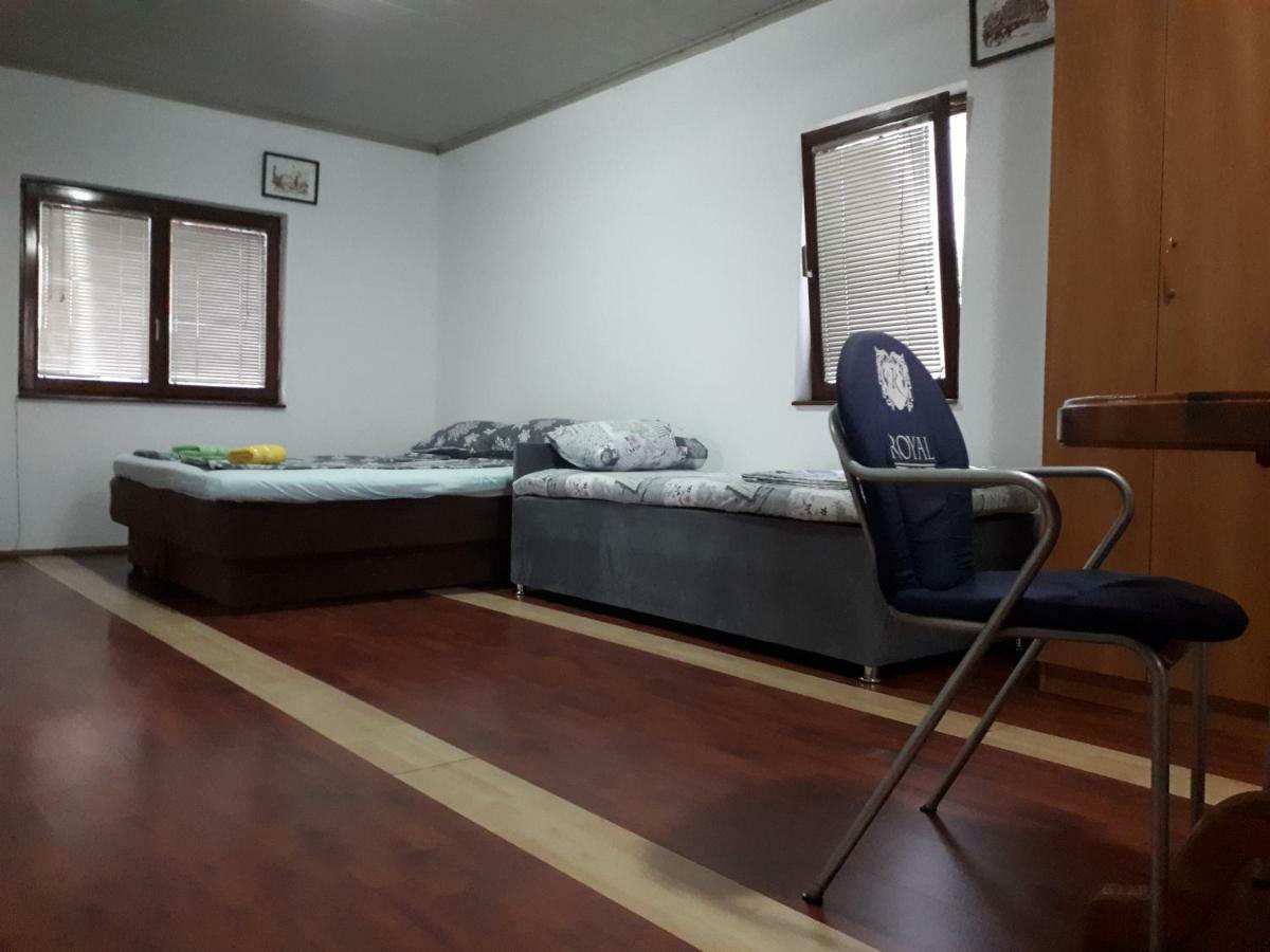 Centar Apartamento Saraievo Exterior foto